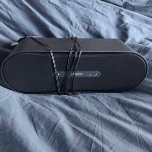 Creative Labs D100 portable Bluetooth Speaker